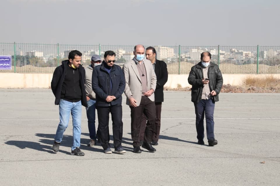 بازدید مشاور فرمانده کل انتظامی از پشت صحنه سریال «موج اول»