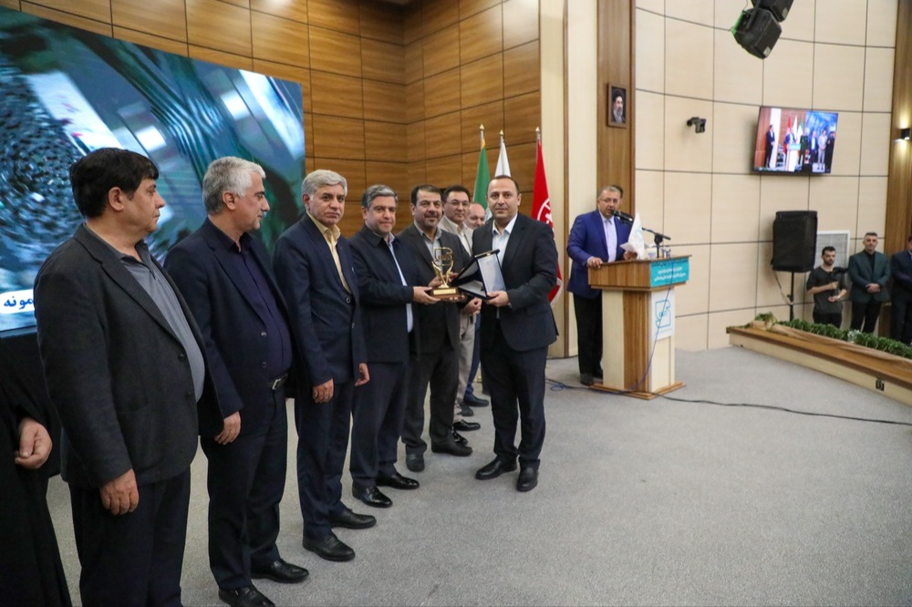 صفا مهدیزاده مدیرعامل طنین پیک سبلان
