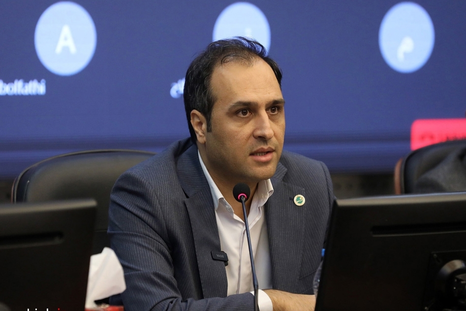 نشست هم اندیشیمدیرعامل با هتل‌داران و هتل‌داران کیش
