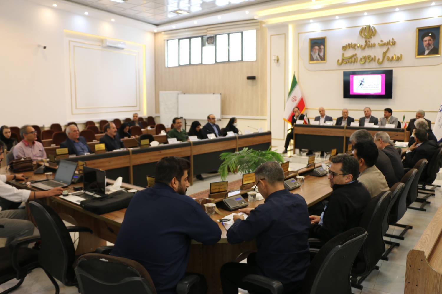 نشست همافزایی هیأت پزشکی ورزشی اردبیل
