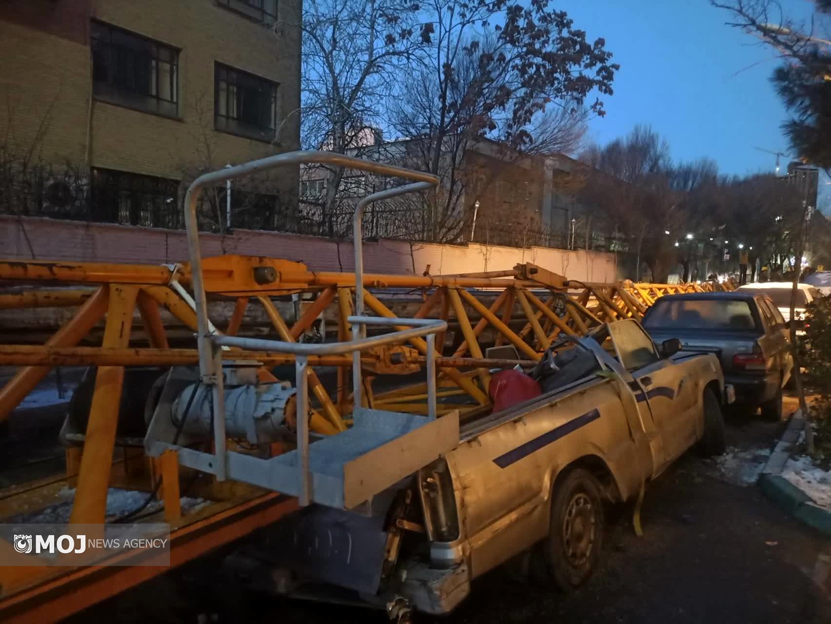 واژگونی جرثقیل