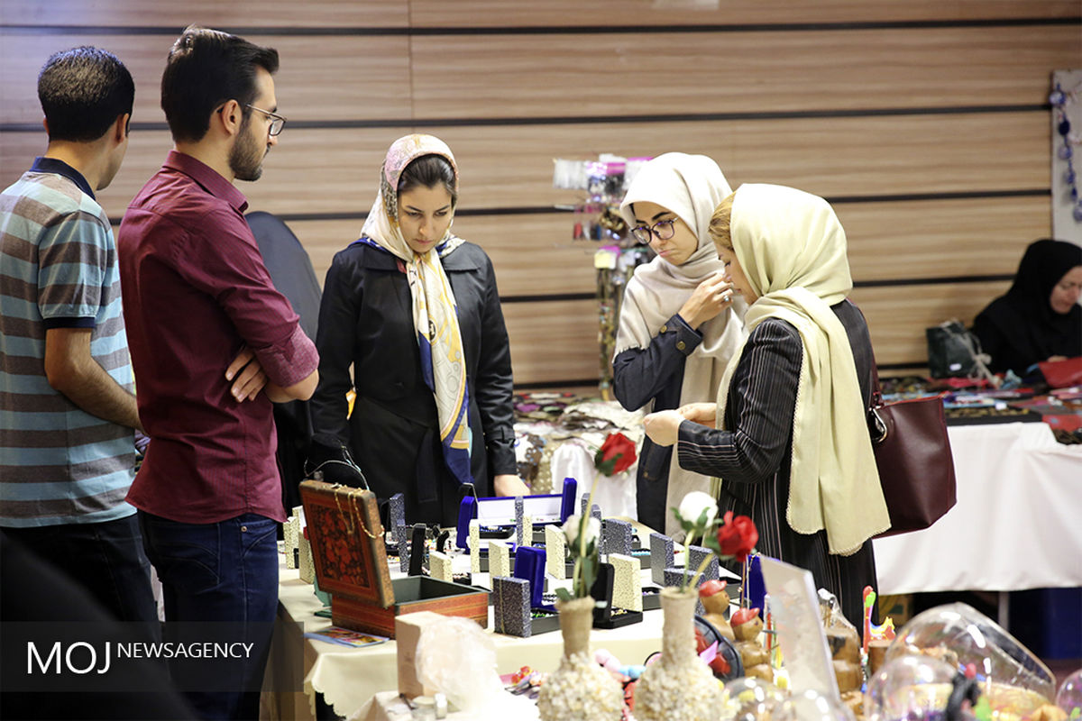  نمایشگاه زنان و تولید ملی