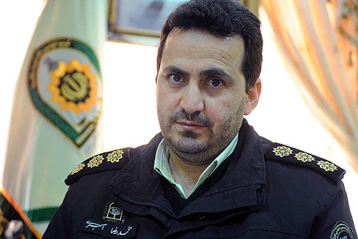 سرهنگ اکبری