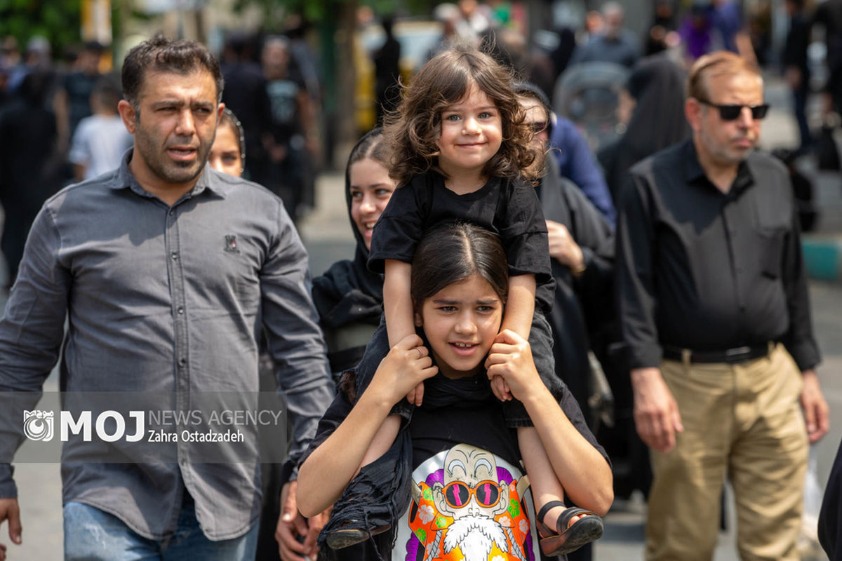 پیاده‌روی جاماندگان اربعین در تهران _ ۳