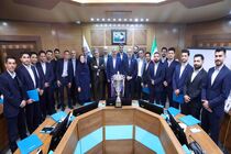 قدردانی مدیرعامل و اعضای هیئت مدیره از تیم فوتسال بانک دی