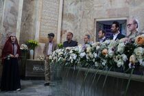 آرامگاه شیخ اجل به پاسداشت روز جهانی سعدی گلباران شد