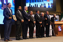 بانک پاسارگاد تندیس زرین جایزه ملی مدیریت مالی ایران را دریافت کرد