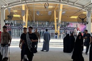 عبور و مرور بیش از ۵۰۰ هزار زائر حسینی از مرزهای اربعینی شلمچه و چذابه