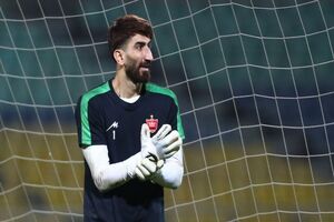 تکلیف بیرانوند برای دفاع از دروازه پرسپولیس فردا مشخص می شود