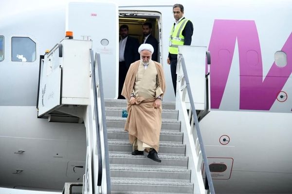 رئیس قوه قضاییه وارد اراک شد