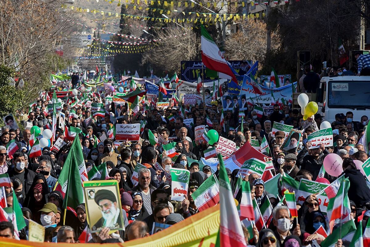 راهپیمایی ۲۲ بهمن