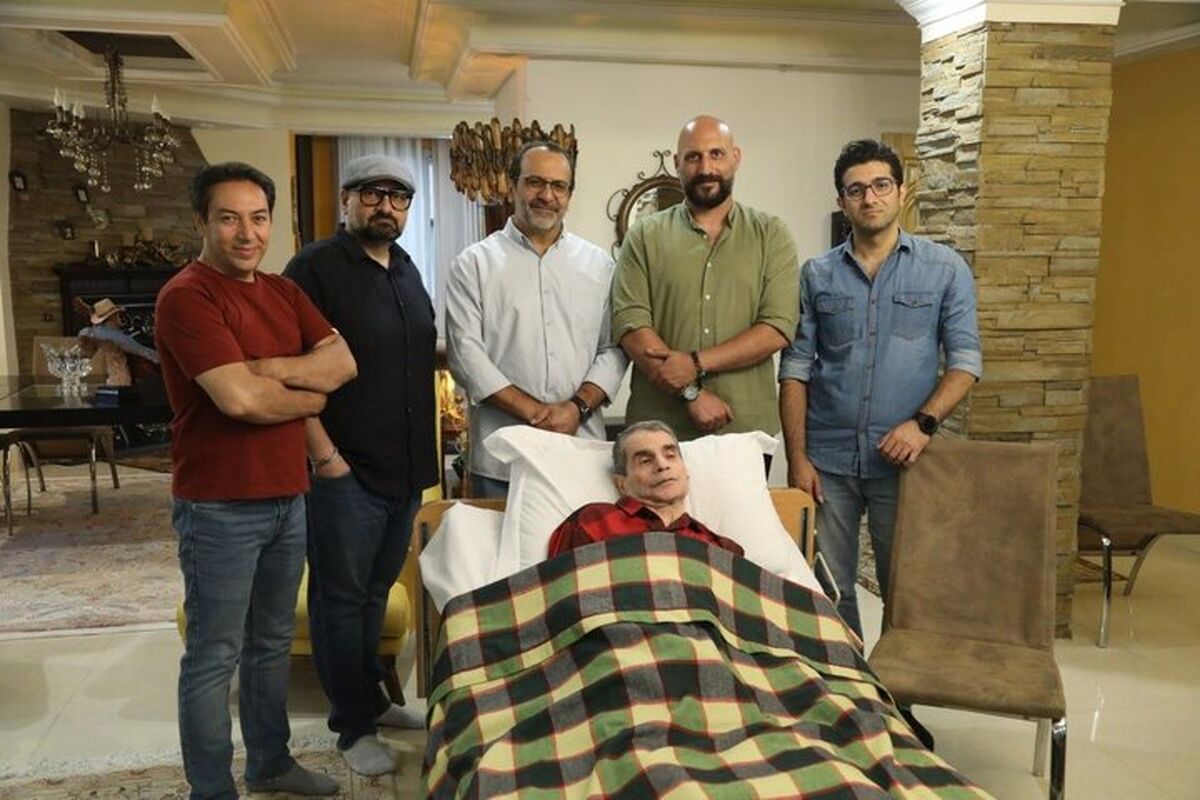 اعضا هیئت مدیره انجمن صنفی صدابرداران و صداگذاران سینما با همراهی فاطمه معتمد آریا به عیادت « اصغر شاهوردی» رفتند