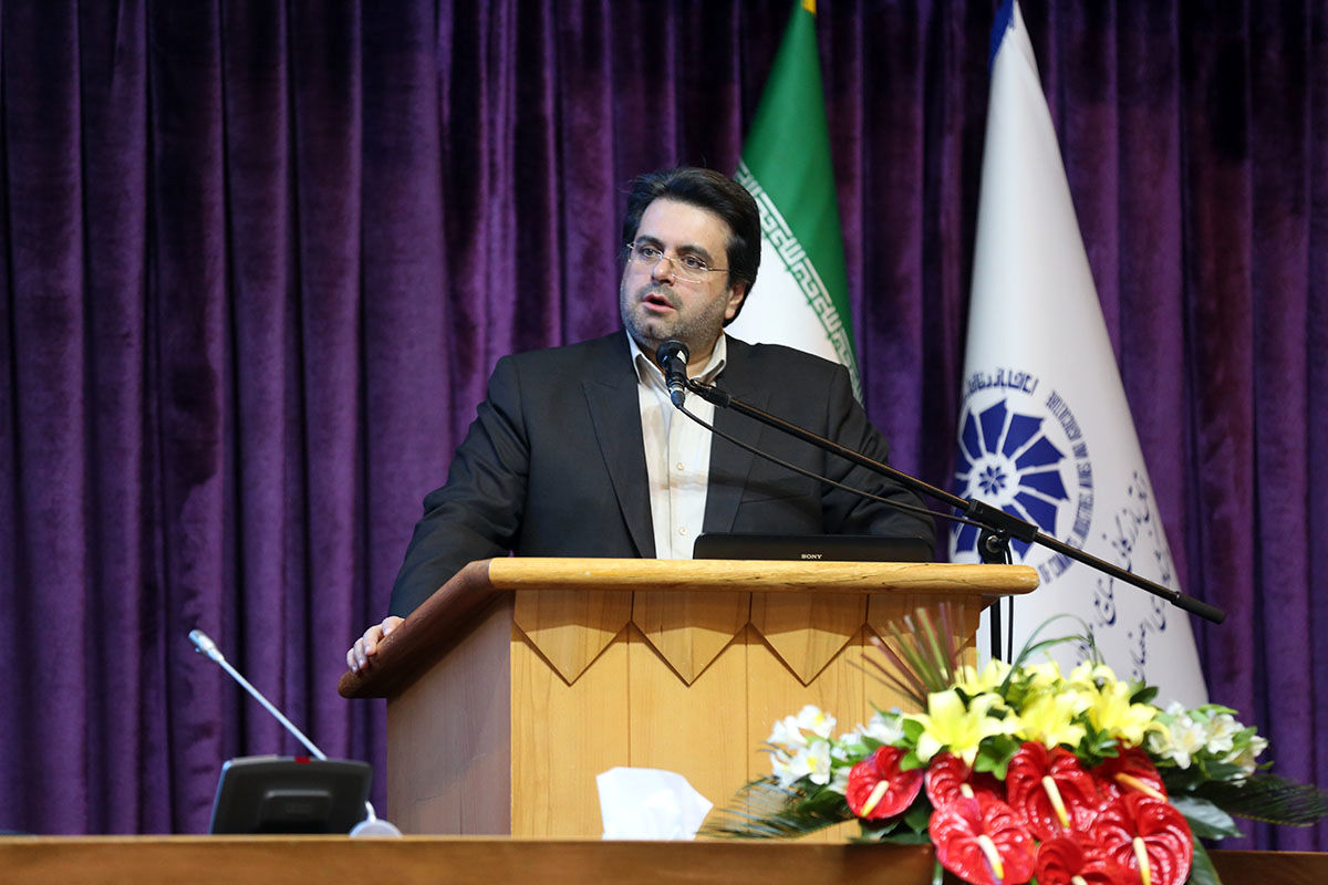 مسعود گلشیرازی