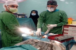 عمل جراحی پیچیده اصلاحی صافی کف پا در آران و بیدگل
