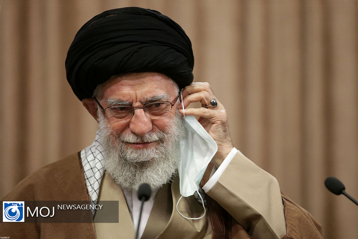 مراسم انس با قرآن با حضور رهبر معظم انقلاب - ۲۵ فروردین ۱۴۰۰