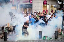 یوفا روسیه را جریمه و تهدید کرد