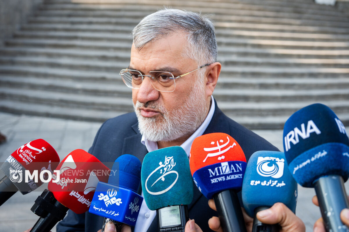 محمّدصادق معتمدیان + استاندار تهران