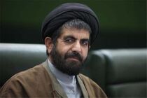 اگر هزینه برگزاری جلسات مجلس را به سیل زدگان بدهیم بهتر است 