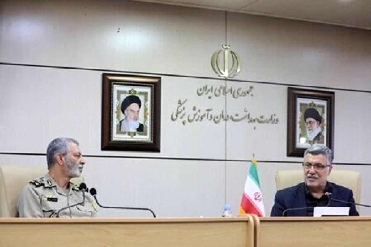 فرمانده کل ارتش در دیدار وزیر بهداشت