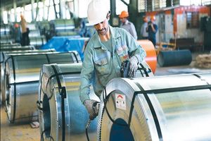 دورخیز فولاد مبارکه برای حمایت از تکمیل زنجیره صنعت