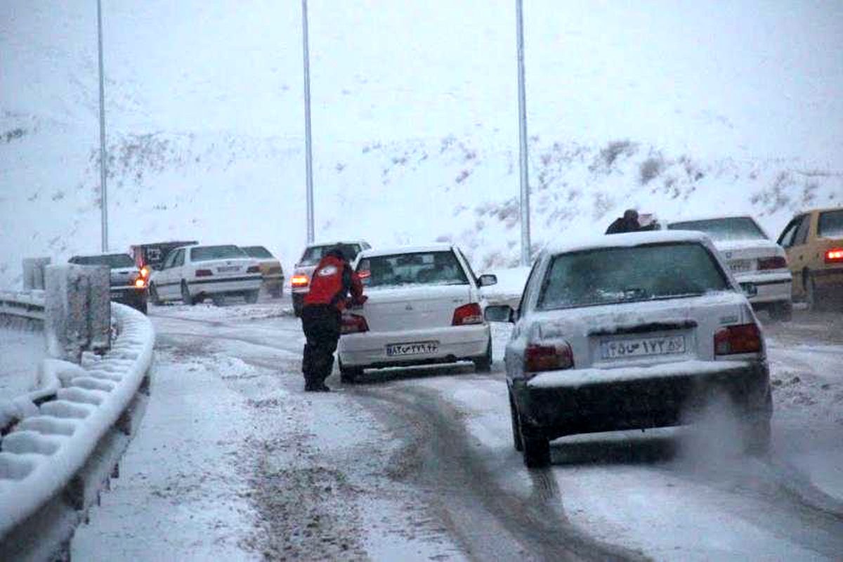 جاده برفی