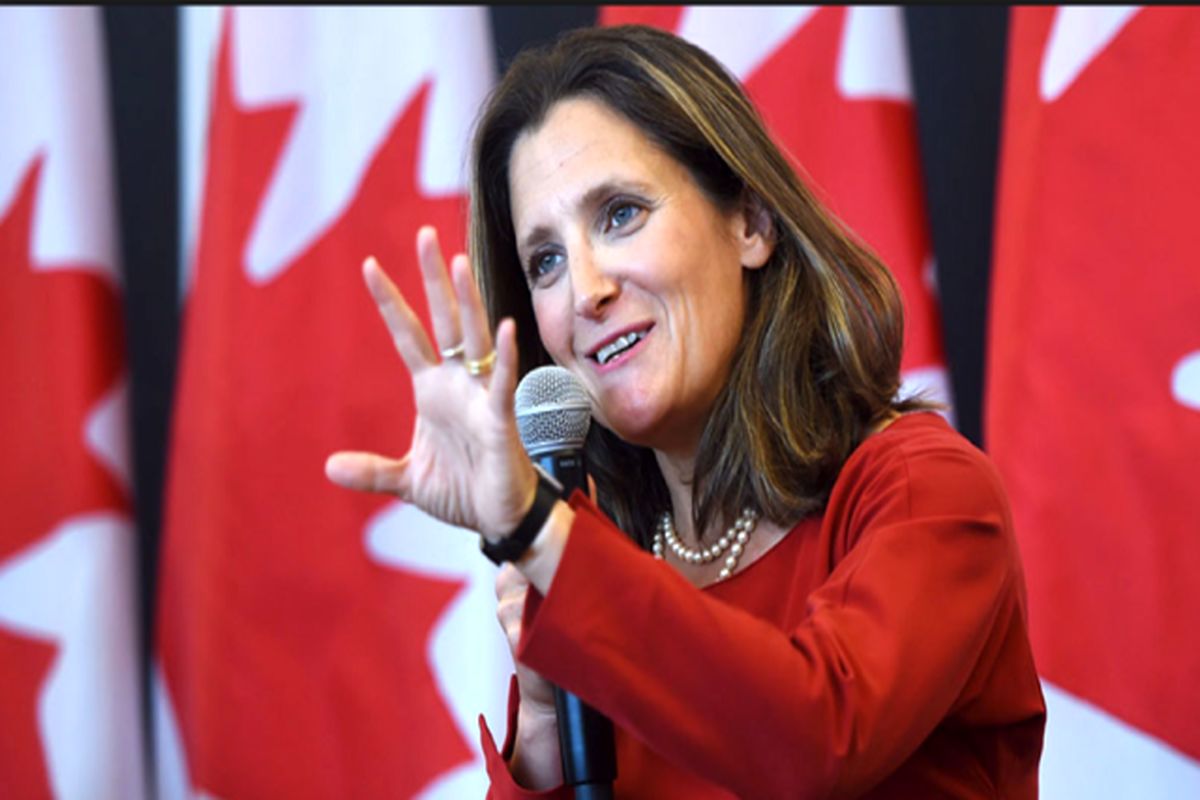 کریستینا فریلند