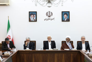 شورای عالی انقلاب فرهنگی باید برای تغییر شرایط کشور برنامه مدون داشته باشد