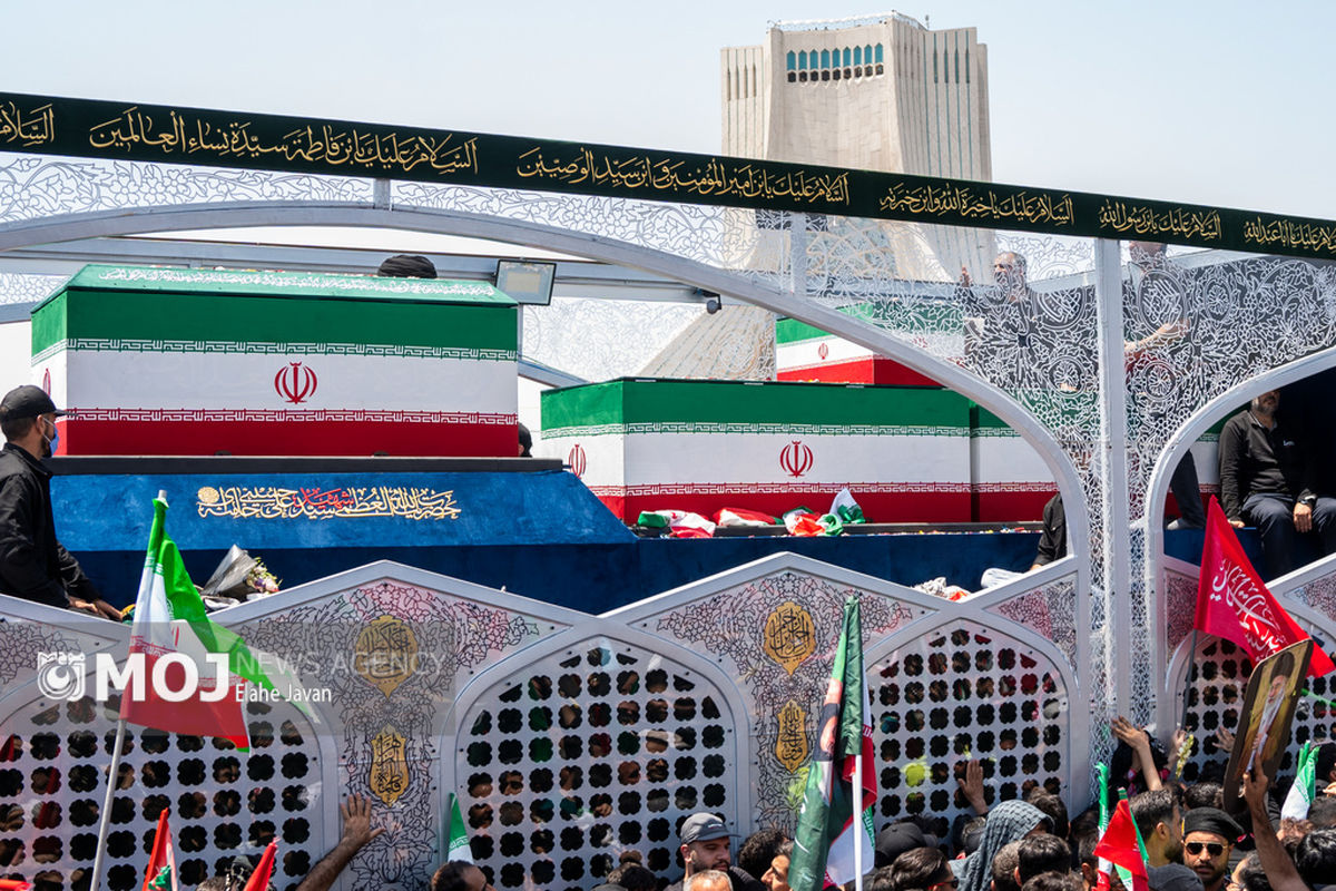 مراسم تشییع پیکر مطهر رهبر شهید انقلاب در تهران