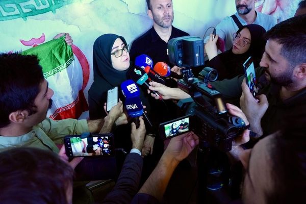شهید لاریجانی خود را هزینه می‌کرد تا هزینه‌ای بر دوش ایران نباشد + فیلم