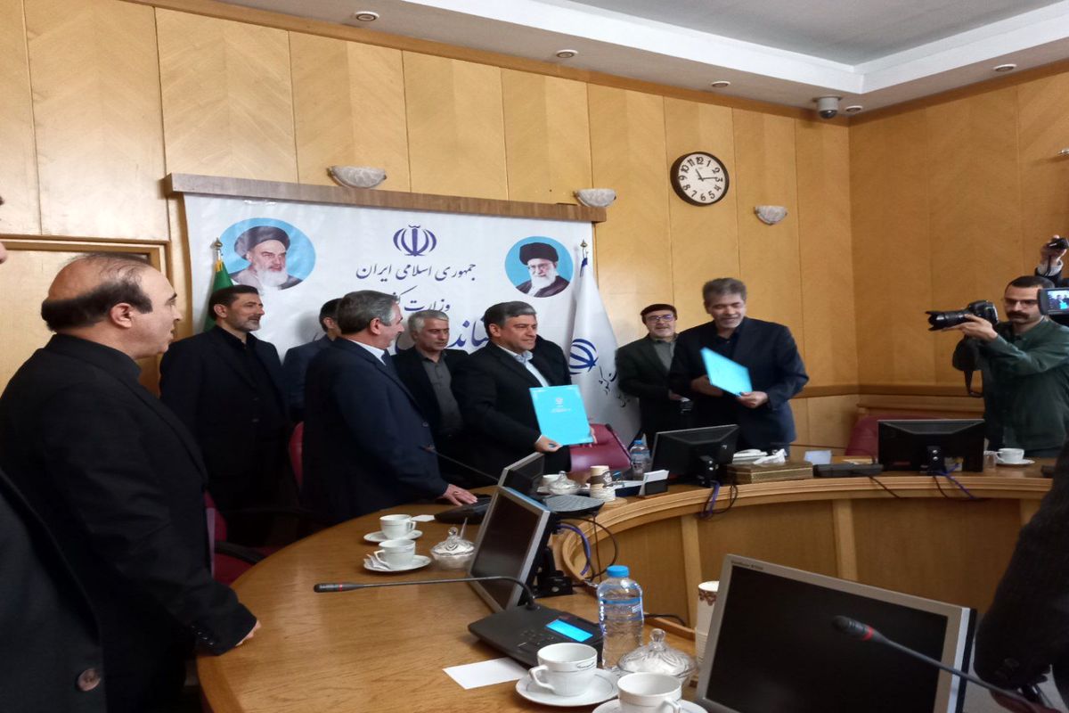 امضای تفاهمنامه احداث خانه امید در اردبیل