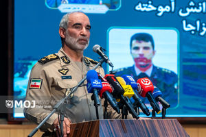 شهدای ارتش الگوی نسل امروز نیروهای مسلح هستند