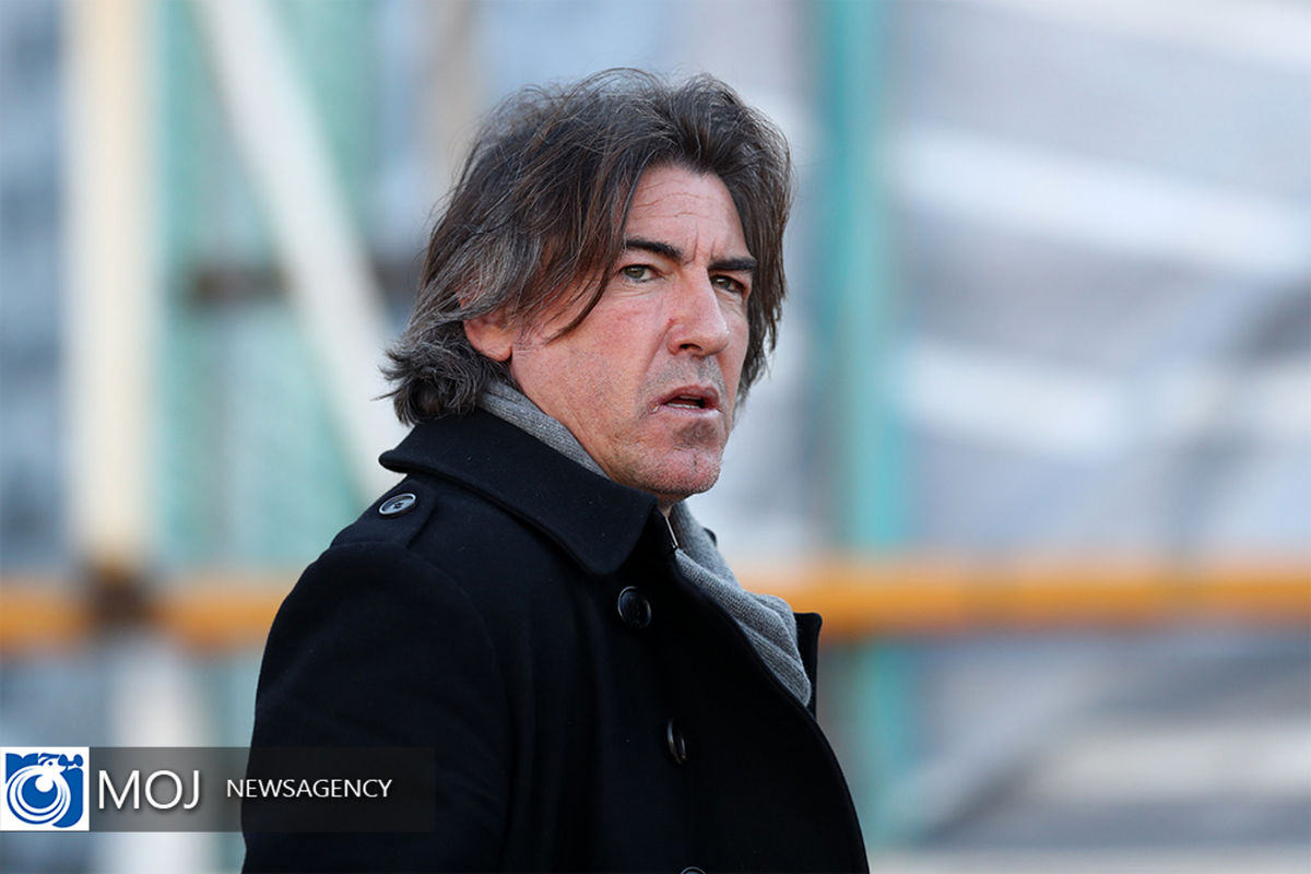 دیدار تیم های فوتبال استقلال و ملوان بندر انزلی