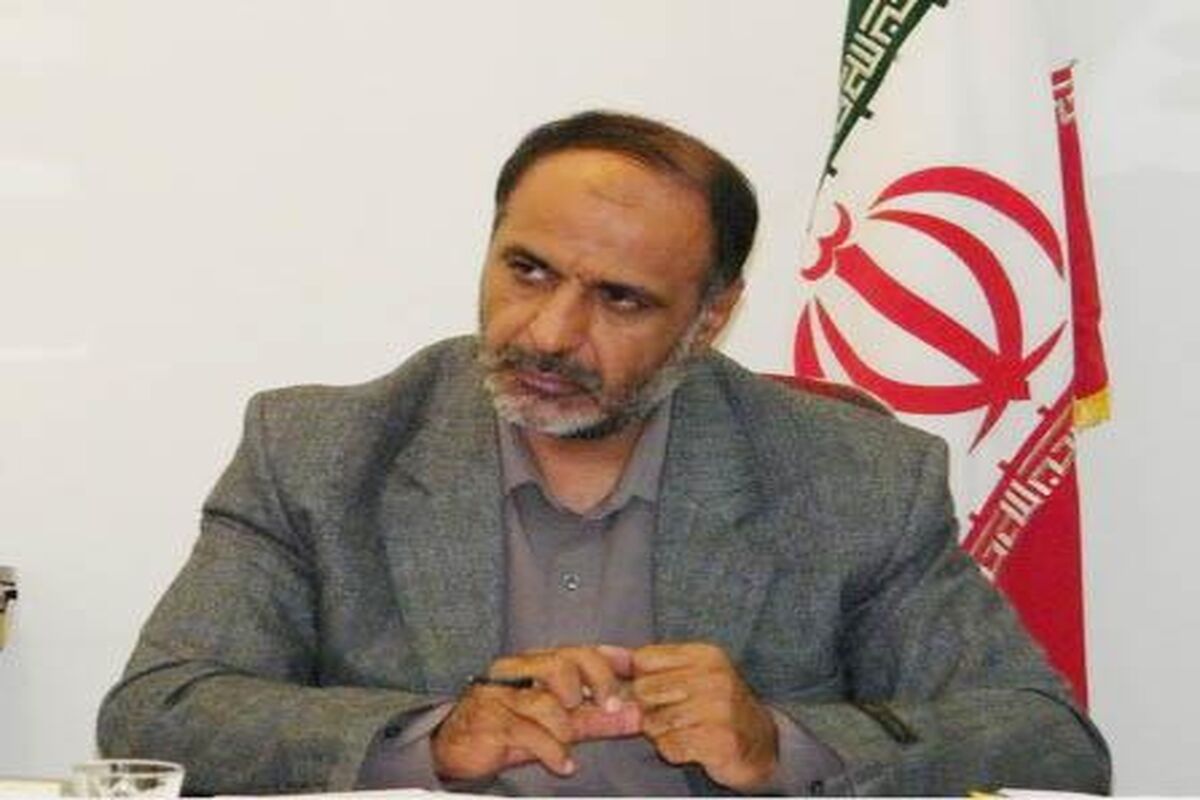 غلامحسین دشتی