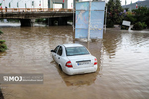 جاری شدن سیل در شهر مشهد