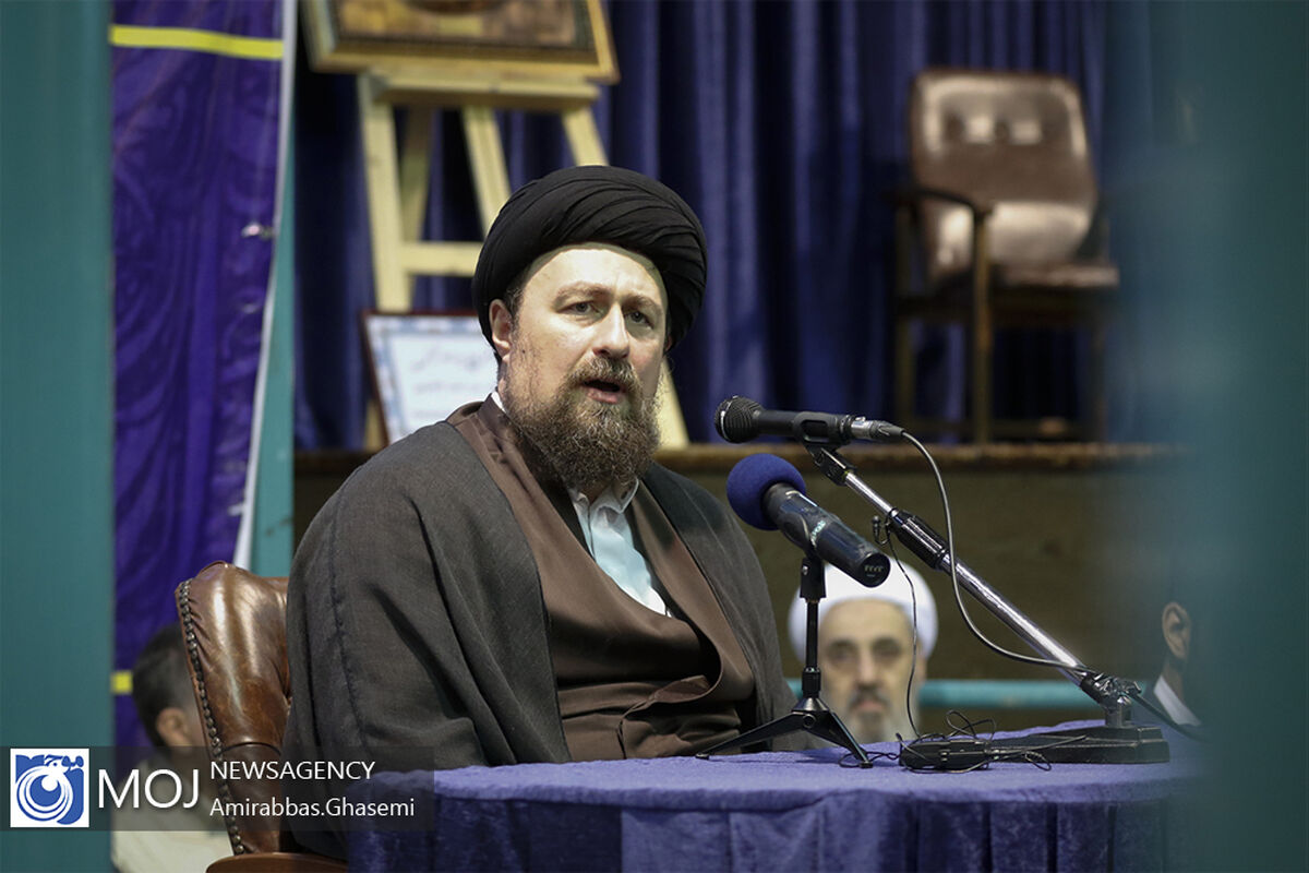 دیدار ورزشکاران و جوانان با سید حسن خمینی