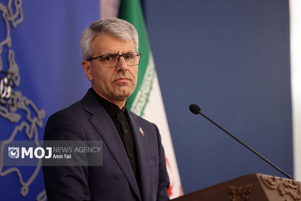 توضیحات بقائی درباره سفر عراقچی به عمان 