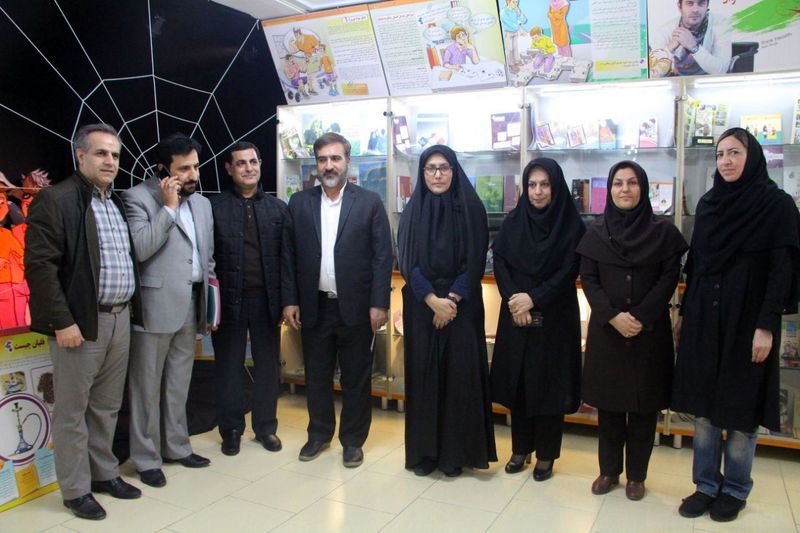 مدل سازی فرآیند شبکه اجتماعی حمایت از زنان سرپرست خانوار در گیلان