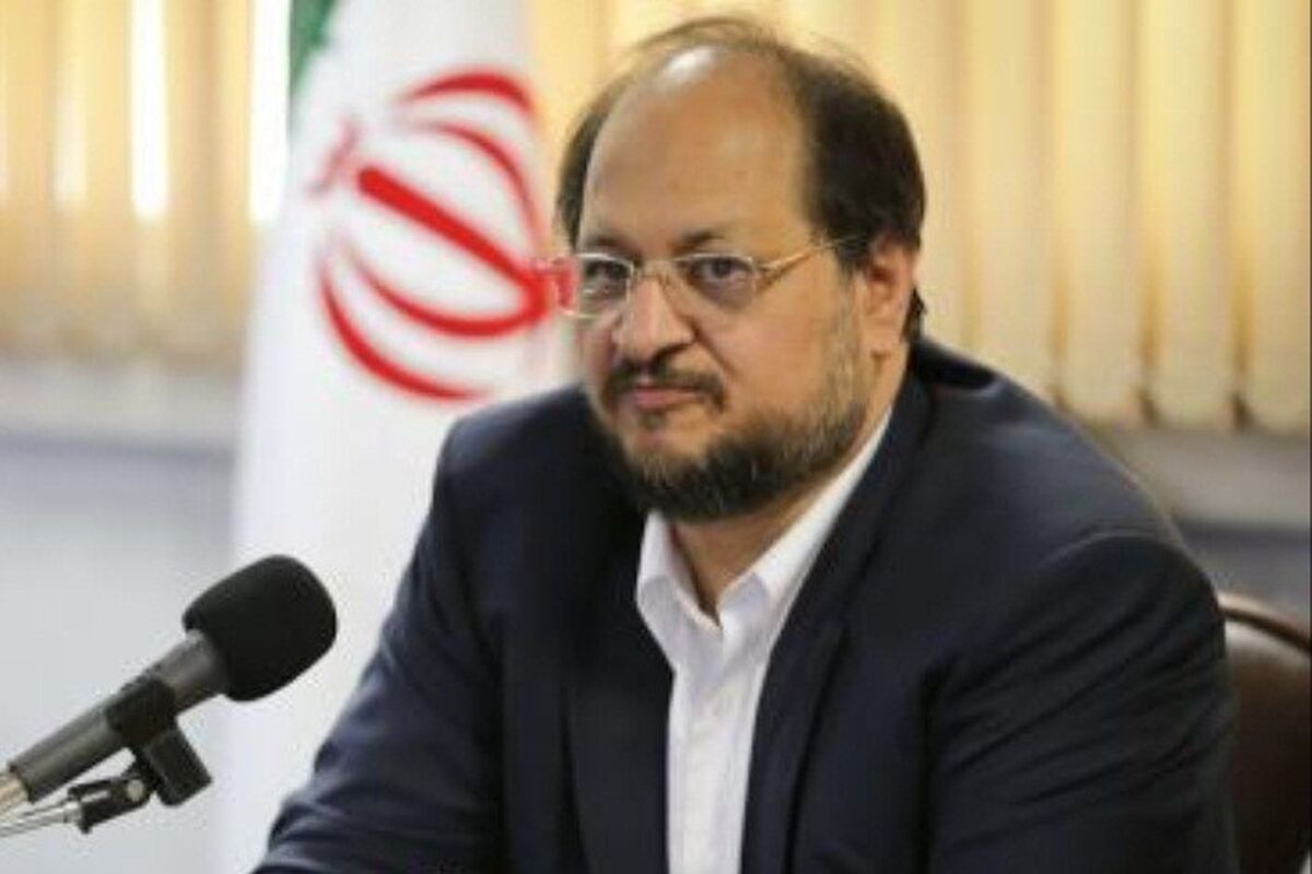 شریعتمداری
