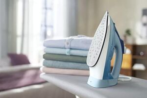 چطور جای اتو روی لباس را از بین ببریم؟