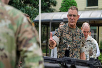 دیدار محرمانه نظامی آمریکا با دولت موقت ونزوئلا