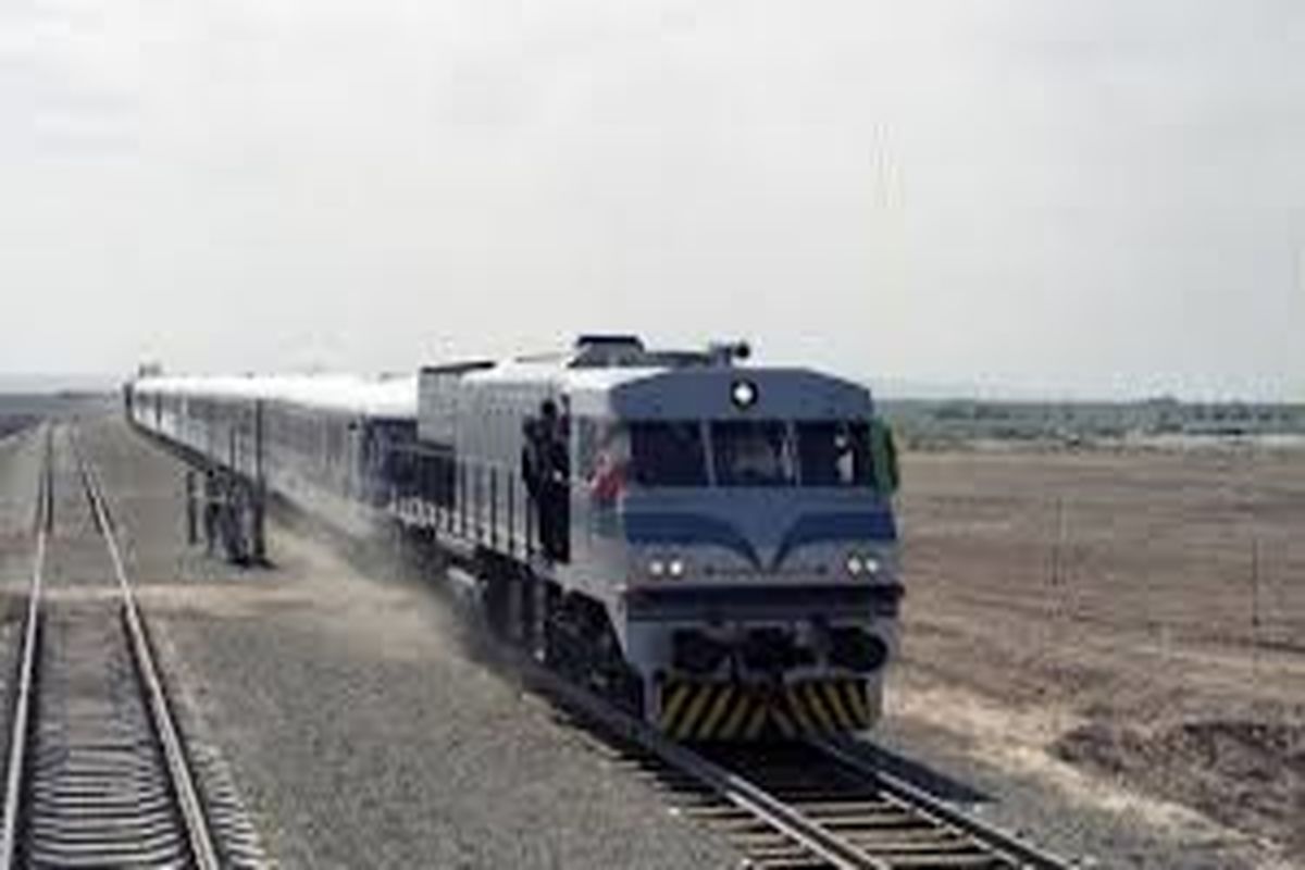 قطار مشهد به سرخس