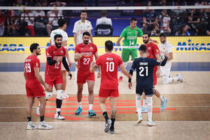 ایران با برد ۳-۲ مقابل صربستان به جمع ۸ تیم برتر جهان رسید