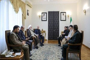 رؤسای قوای قضائیه و مقننه بر همکاری با دولت در برگزاری موفق انتخابات تاکید کردند