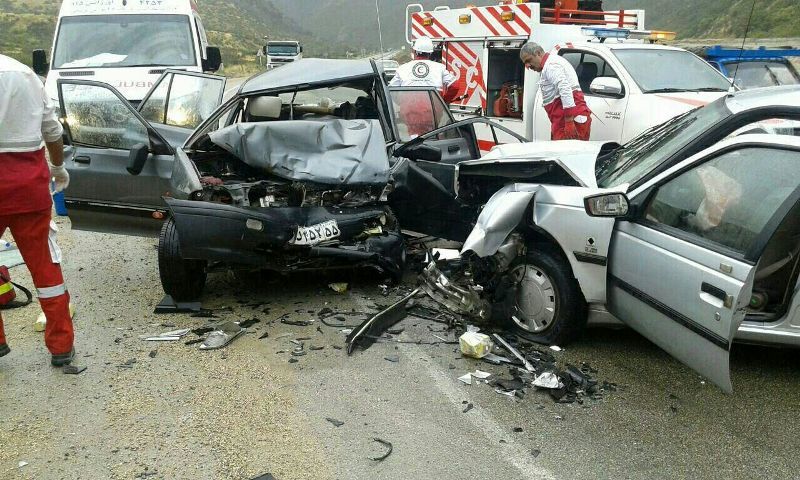 11 مصدوم در پی تصادف زنجیرهای حوالی بهشت زهرا