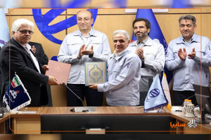 قرارداد تولید ۳۰ هزار دستگاه کامیونت دوگانه‌سوز زامیاد به امضا رسید