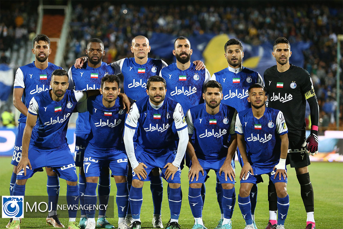 دیدار تیم های فوتبال استقلال و ذوب آهن