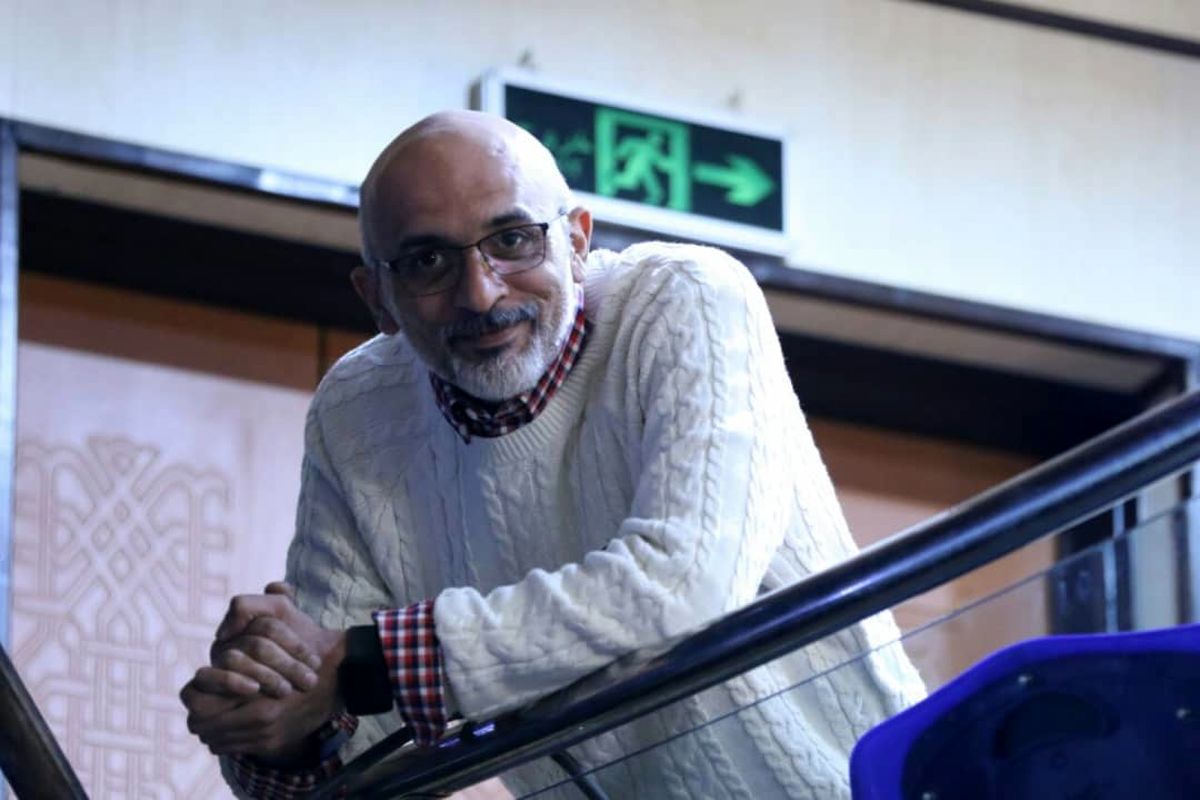 افشین لیاقت