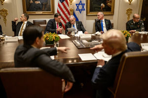 ترامپ سفر خود به خاورمیانه را با حضور در اراضی اشغالی آغاز می‌کند