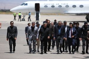 ورود وزیر کشور پاکستان به مشهد 