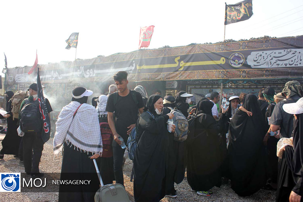 خدمت رسانی موکب نیروی هوایی ارتش به زائران اربعین در مرز مهران